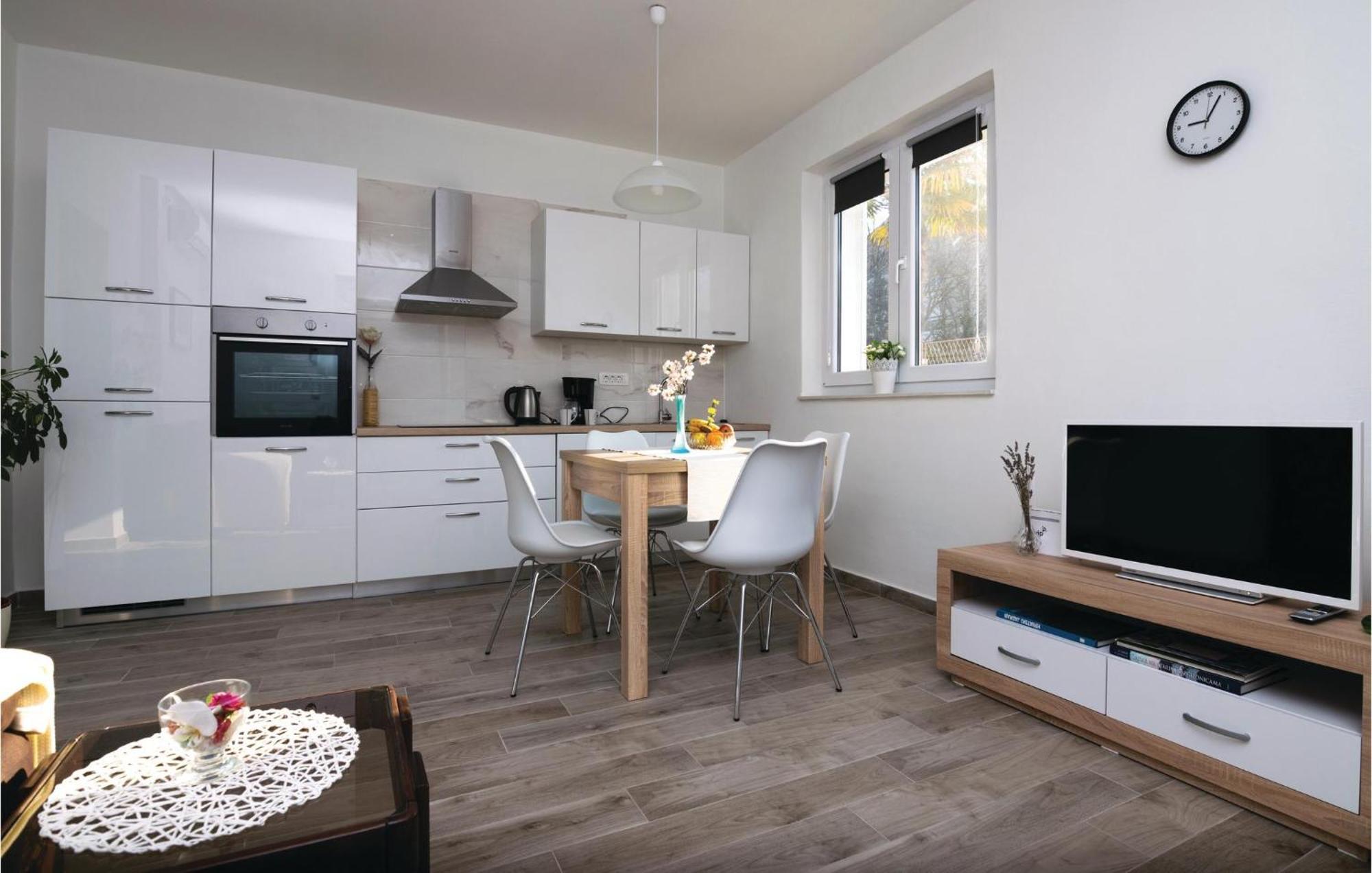 1 Bedroom Gorgeous Apartment In Zadar Eksteriør billede