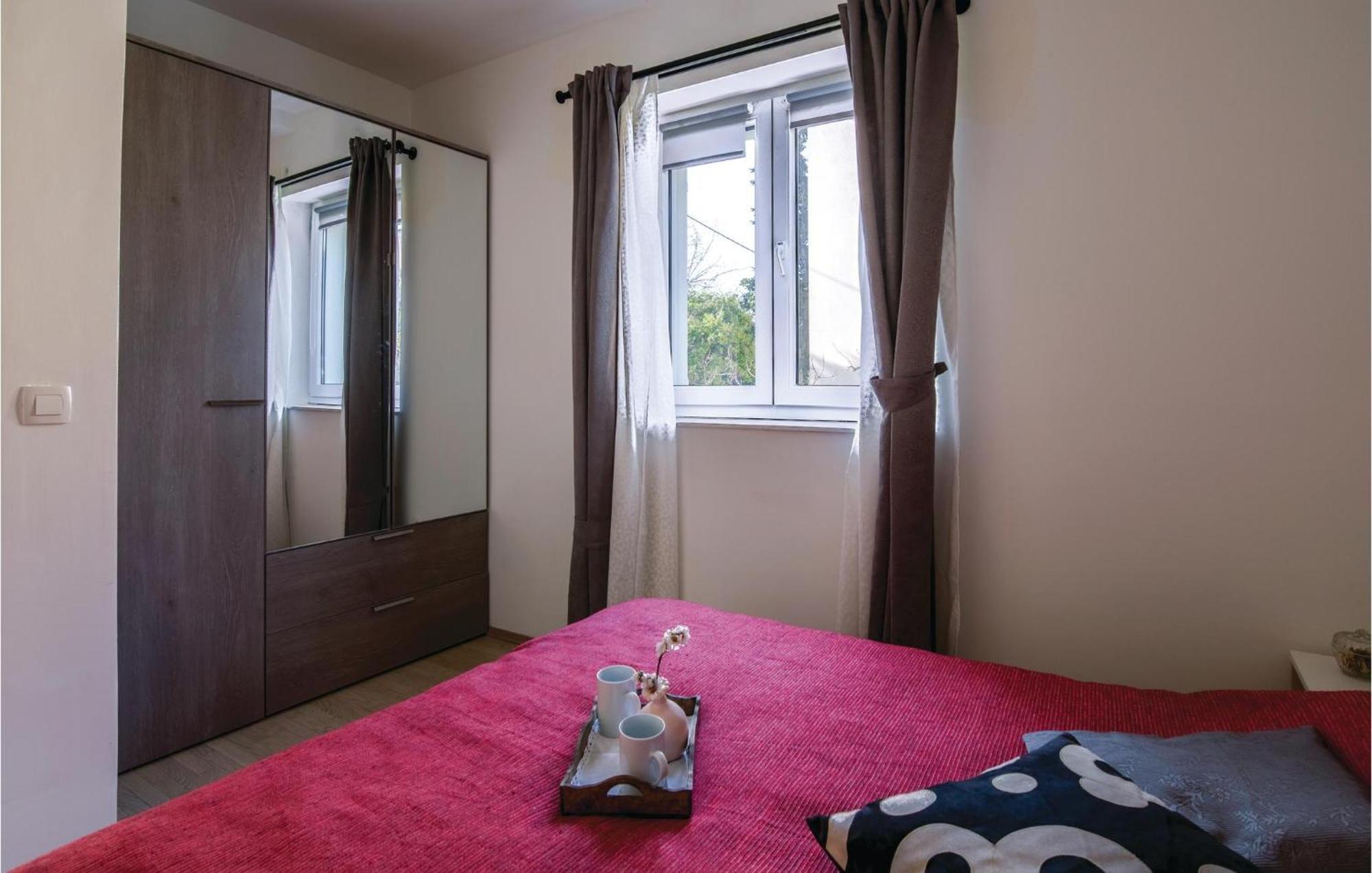 1 Bedroom Gorgeous Apartment In Zadar Eksteriør billede
